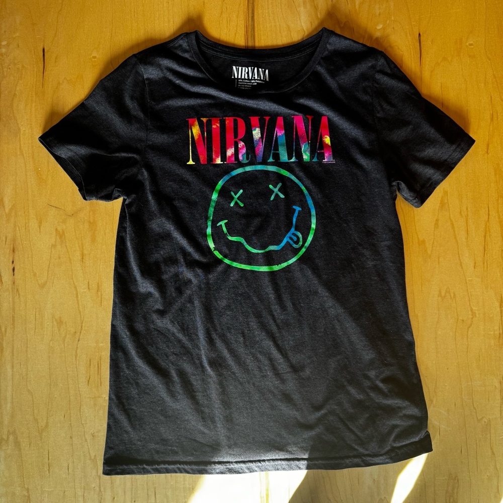 Nirvana band tee. Dark gray heather